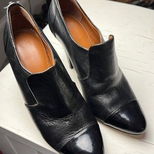 Calvin Klein Chrissie Bootie Heels SIZE 6M